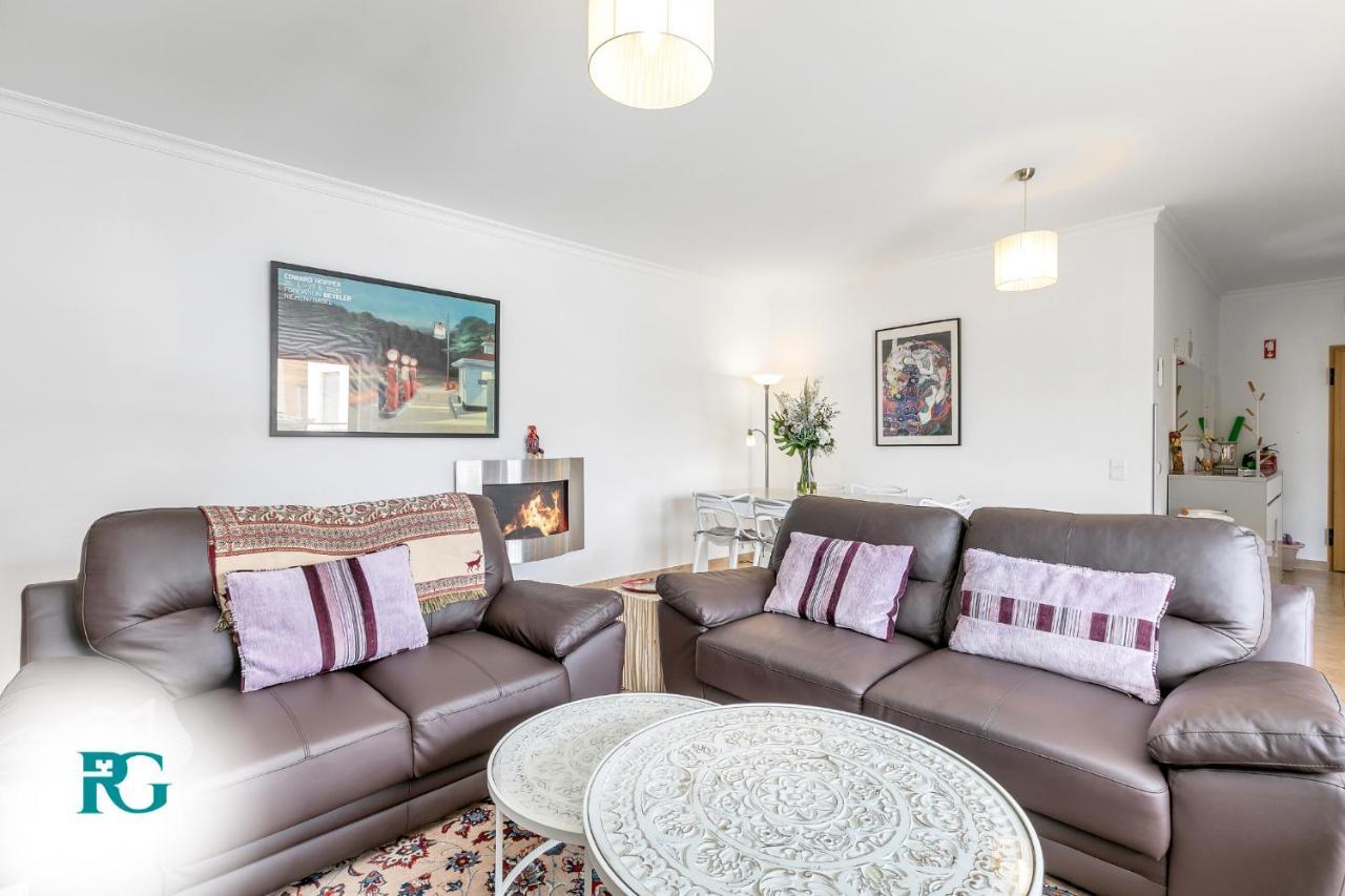 Luxury Penthouse Near Center #1933 Apartment *