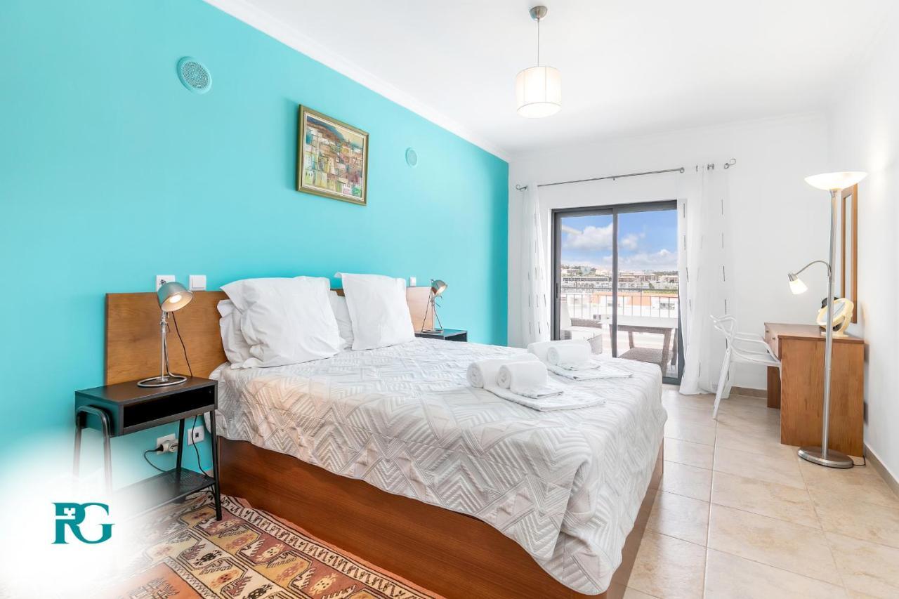 Apartment Luxury Penthouse Near Center #1933