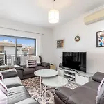 Luxury Penthouse Near City Center #1933